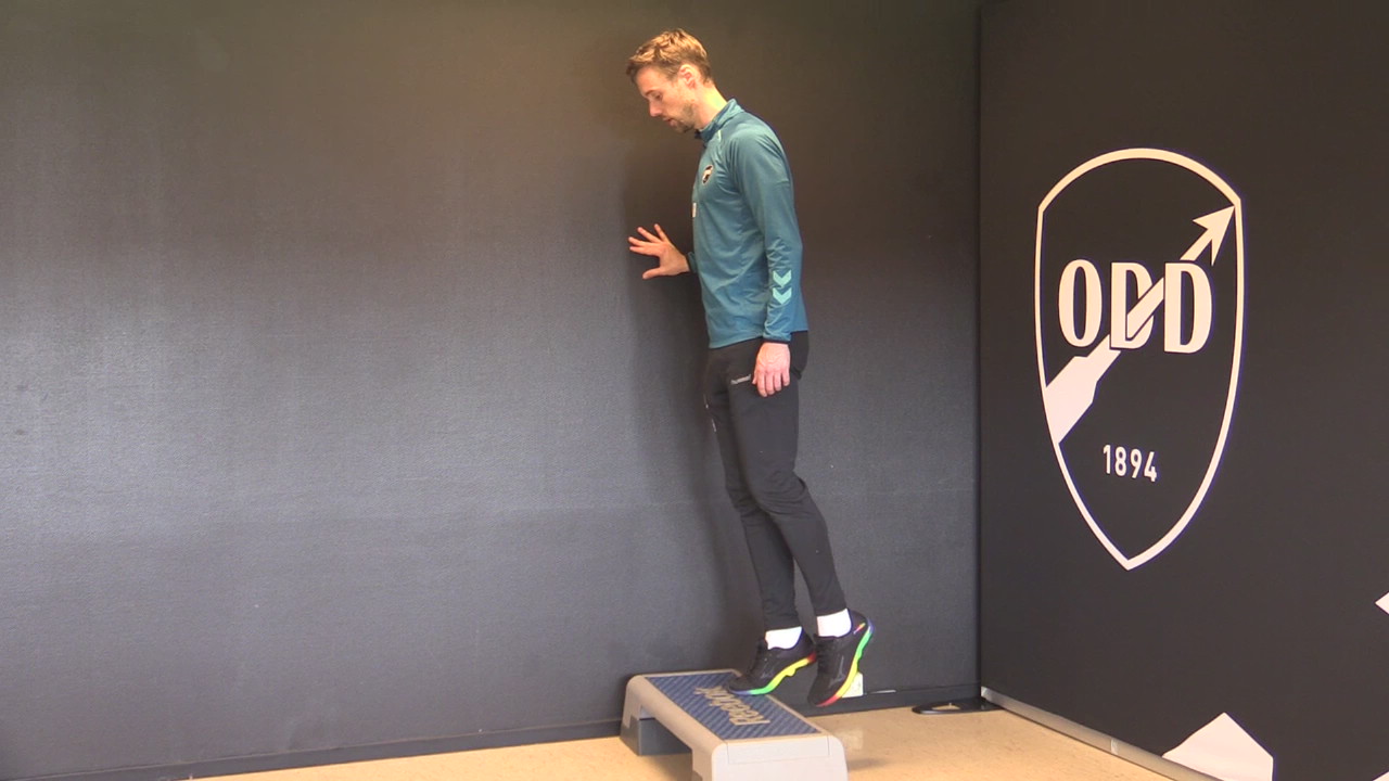 Tahev strake ben på ett ben Level 3.MP4